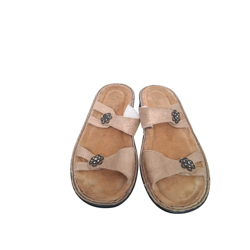 Naot Leather Bling Floral Womens size 8 Comfort Velcro Resortwear Beachy Sandals